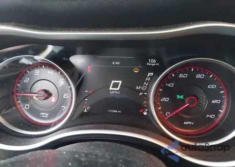 2016 Dodge Charger Sxt z USA, uszkodzony, nr VIN 2C3CDXJG5GH140898